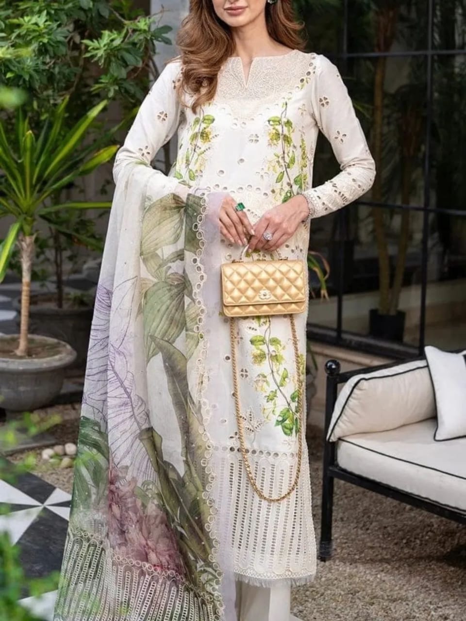 Lawn Chikankari Embroidered Patchwork Unstitched 3pc